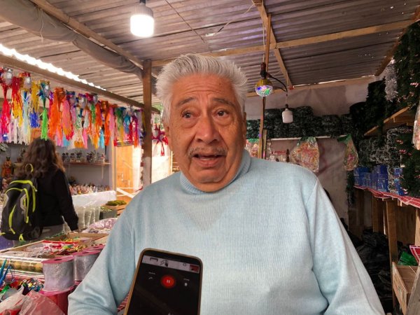 Manuel Vázquez a 70 años de promover la Navidad en la Ex Estación del Ferrocarril de Guanajuato