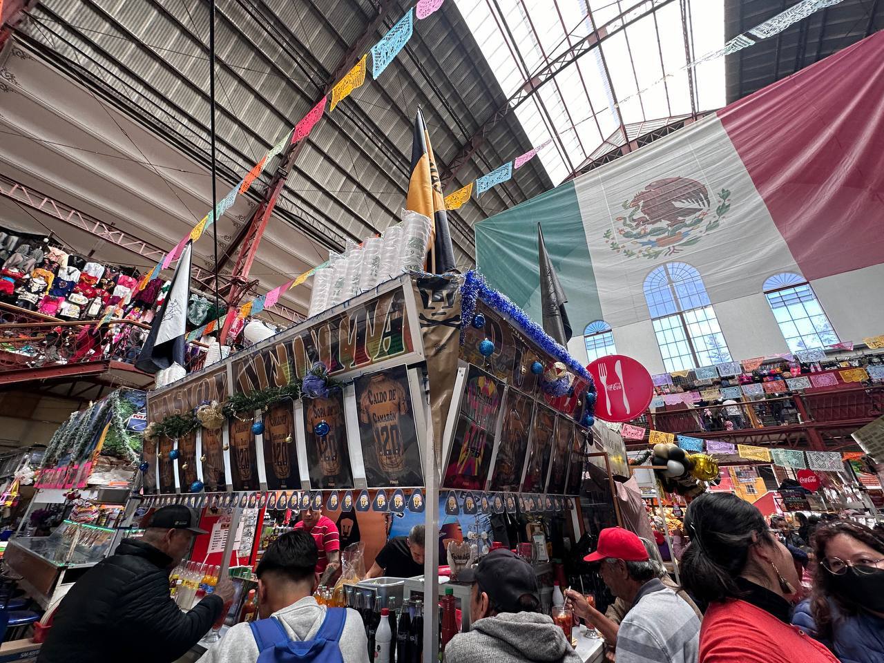 Sabores del mar y fútbol: Mariscos Los Pumas, un clásico en el Mercado Hidalgo de Guanajuato capital