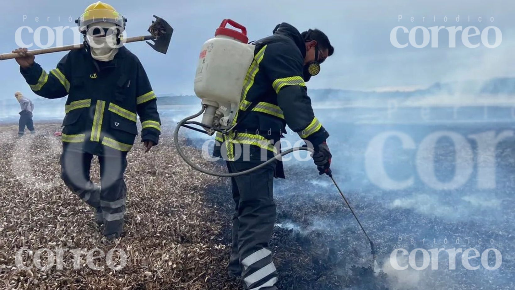 Bomberos de San Miguel de Allende enfrentan incendio por más de 3 horas en Fraccionamiento El otomí