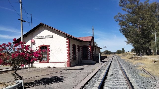 Piden rescatar estación de tren en San Francisco del Rincón