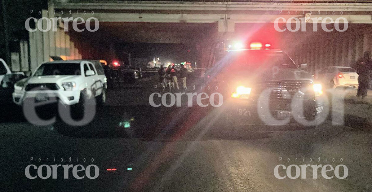 Abandonan cuerpo debajo de un puente en colonia Rancho Seco, Celaya