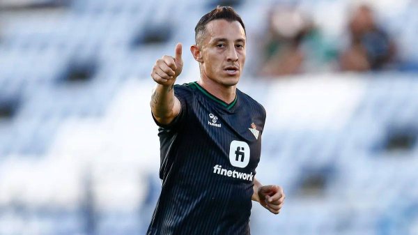 ¡Andrés Guardado podría ser el ‘fichaje bomba’ del Club León!