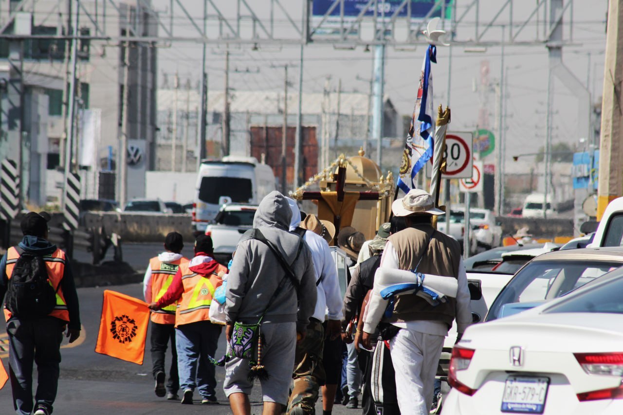 Con fe y devoción, inicia paso de miles de sanjuaneros en Celaya 