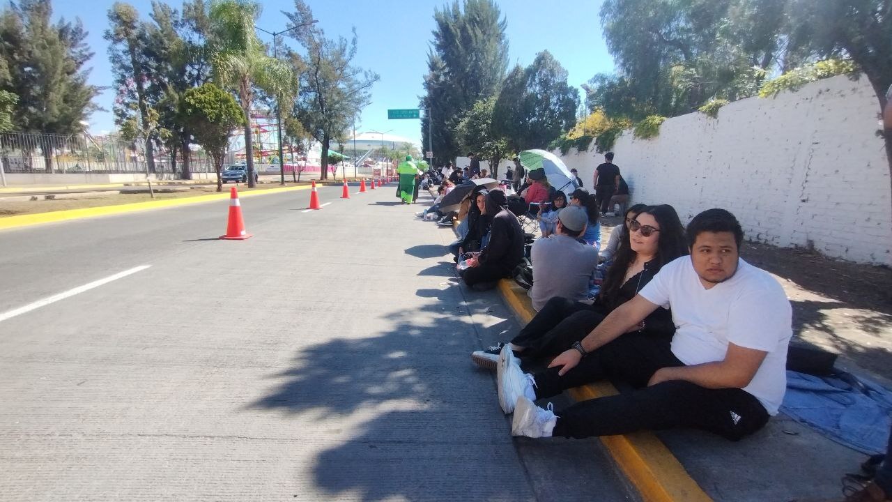 Miles de fans de Kings of Leon ya esperan acceso gratuito en la Feria de León