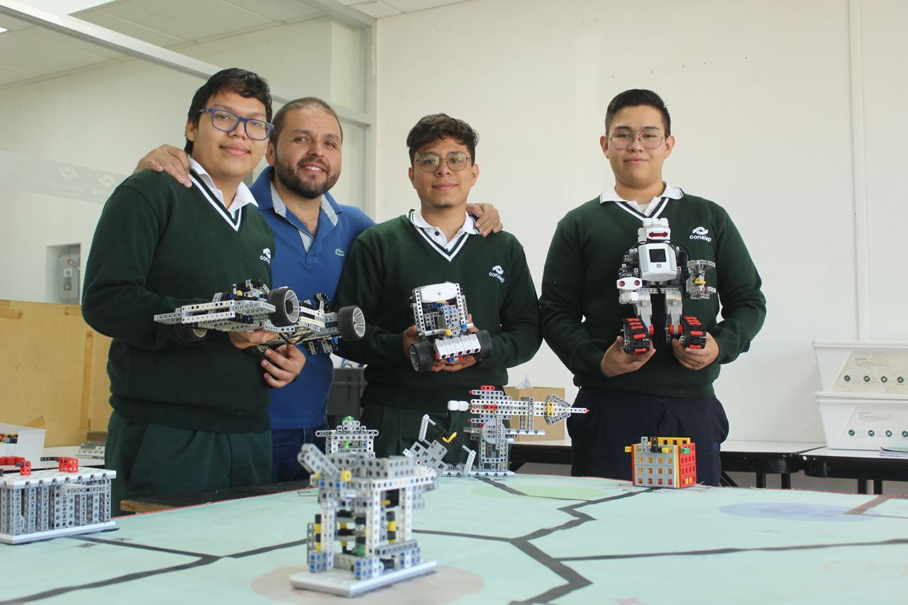 Alumnos del Conalep Silao logran el cuarto lugar en el Torneo Mundial de Robótica Educativa de China 