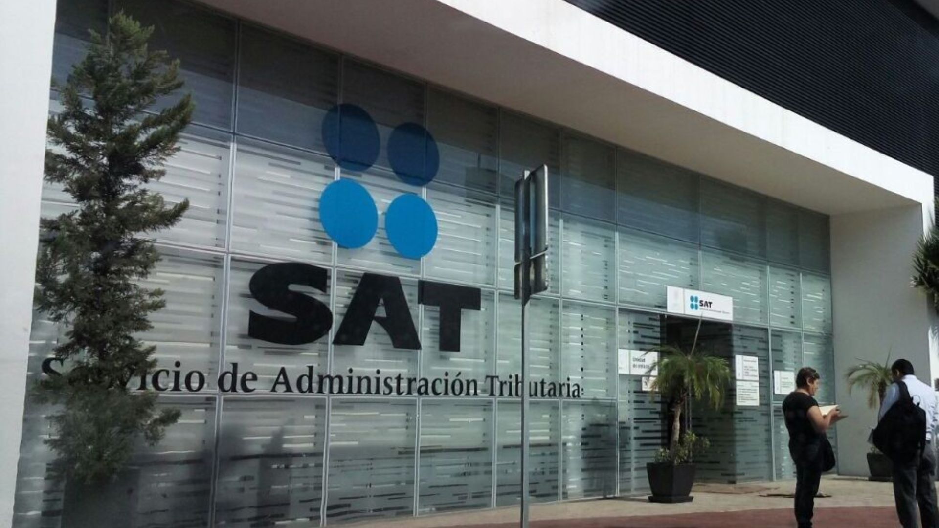 SAT consumirá el aumento salarial de 2024; aquí los detalles