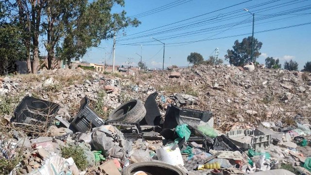 Regresa basura a invadir Río Lerma en Salamanca a menos de un año de limpieza