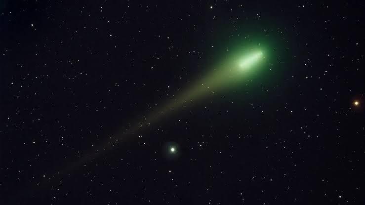 Un cometa verde pasará por la tierra hoy, ¿por dónde podrá verse?