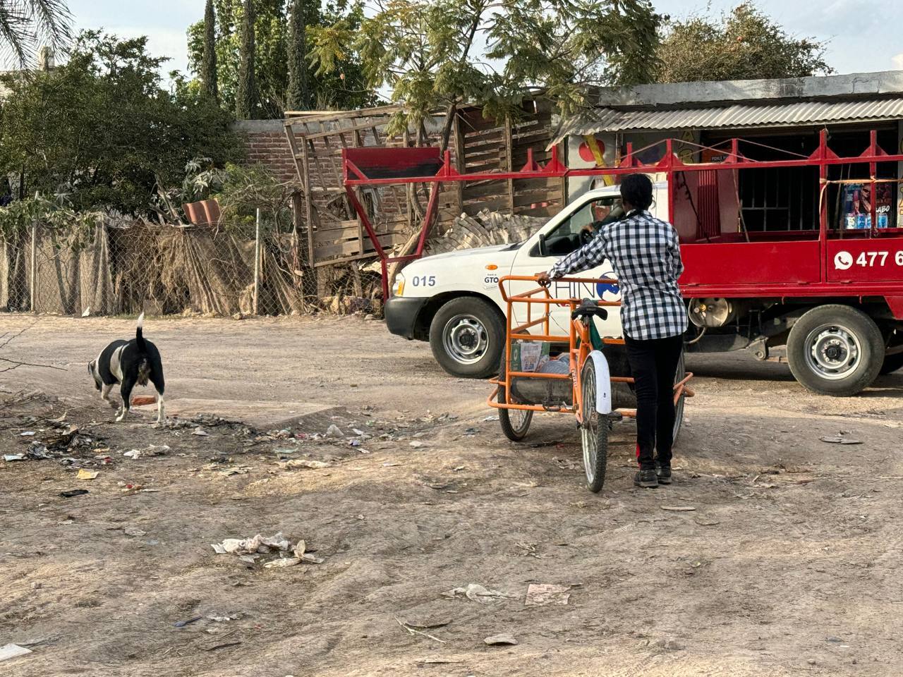 Familias, particulares y empresas acaparan agua en León 