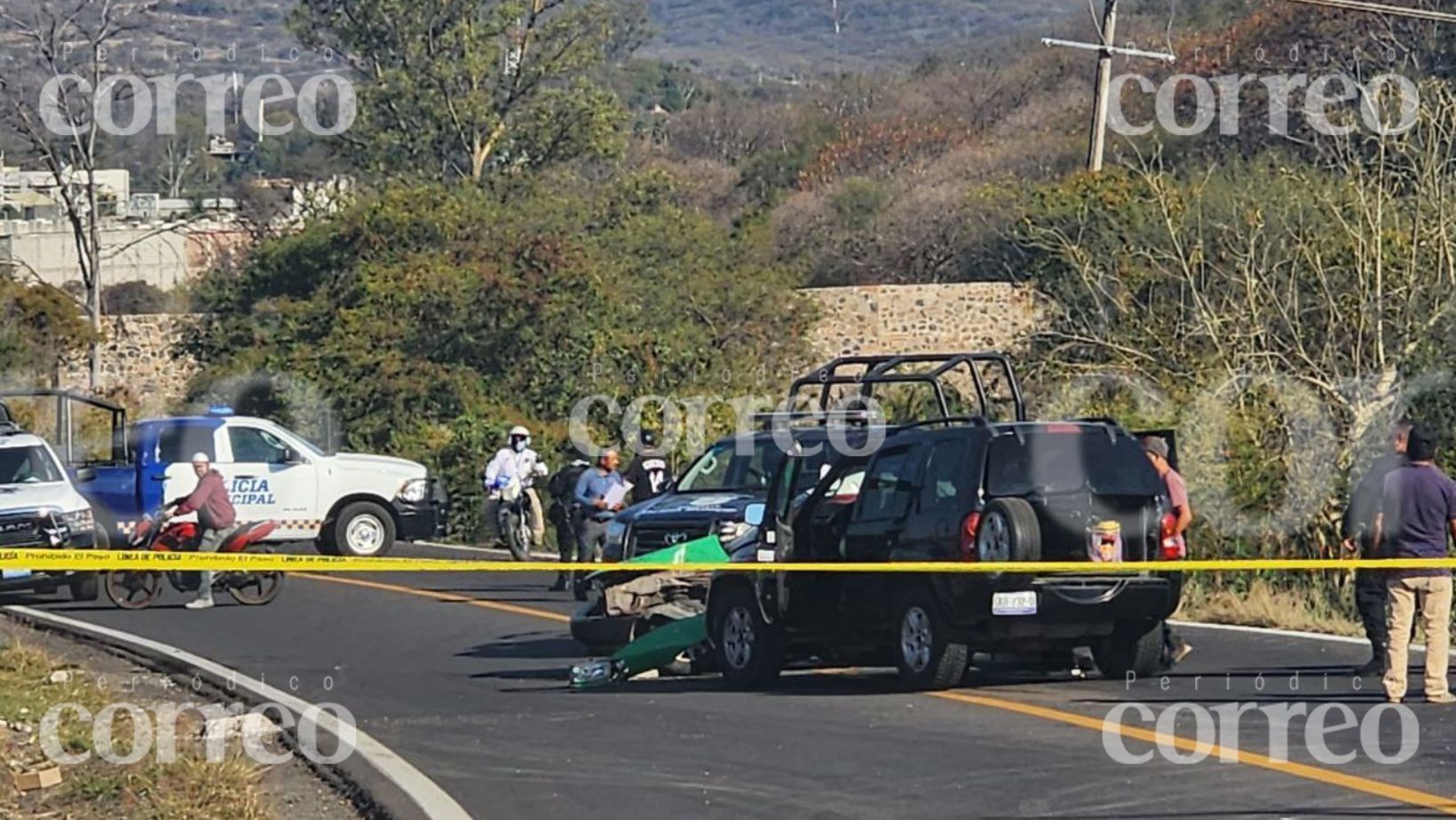 Muere taxista en choque contra camioneta en el libramiento San Miguel-Uriangato