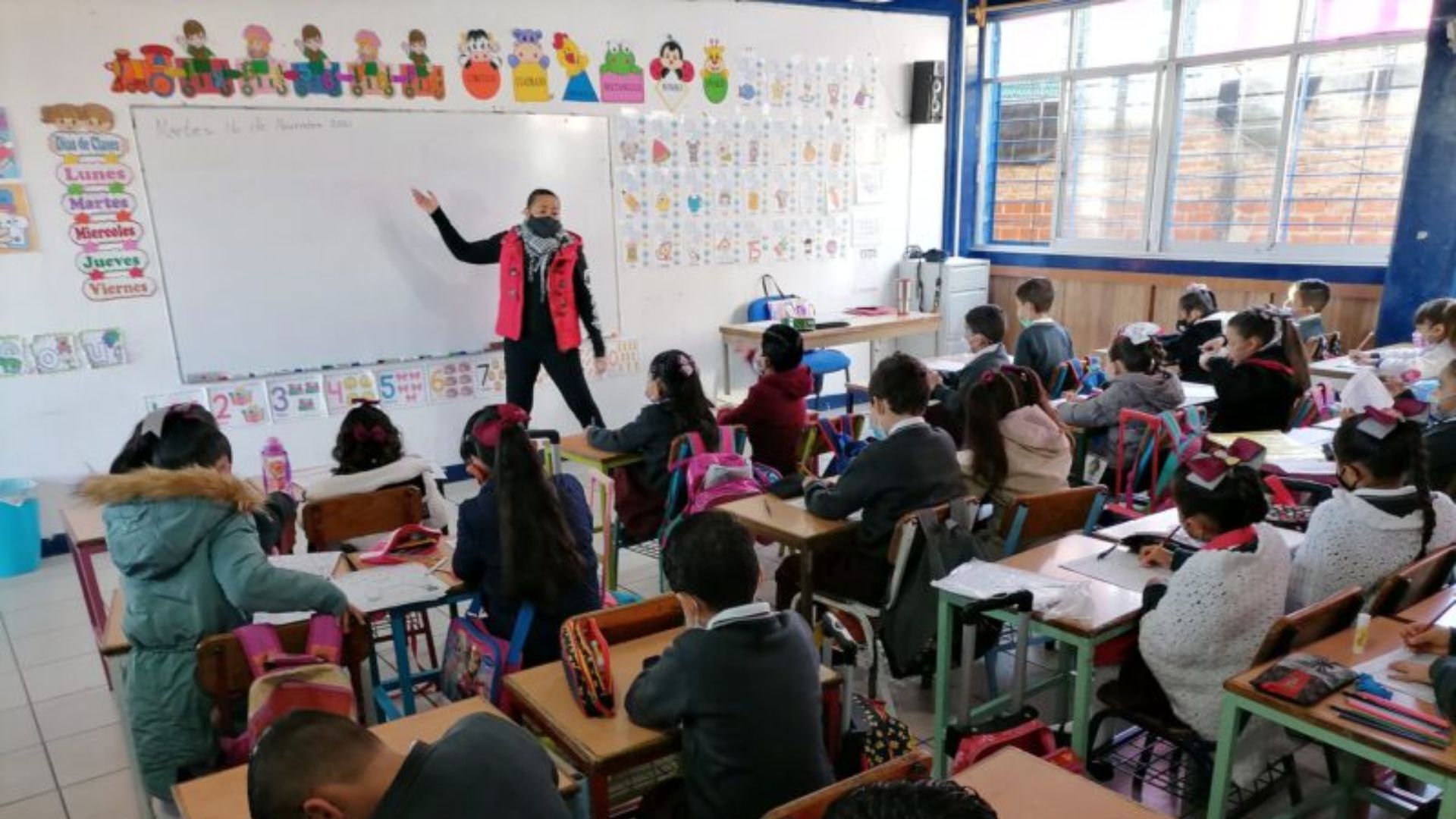  ¿Cuándo termina el horario de invierno en las escuelas de la SEP que sí lo cambiaron?