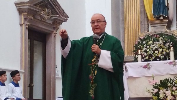 Obispo de Irapuato niega vínculos de la iglesia con el crimen organizado