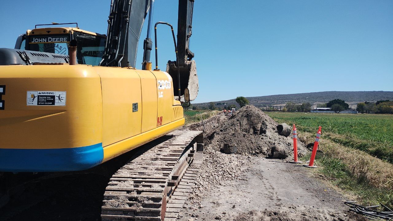 Iniciaron los trabajos de rehabilitación del drenaje en Uruétaro de Salamanca