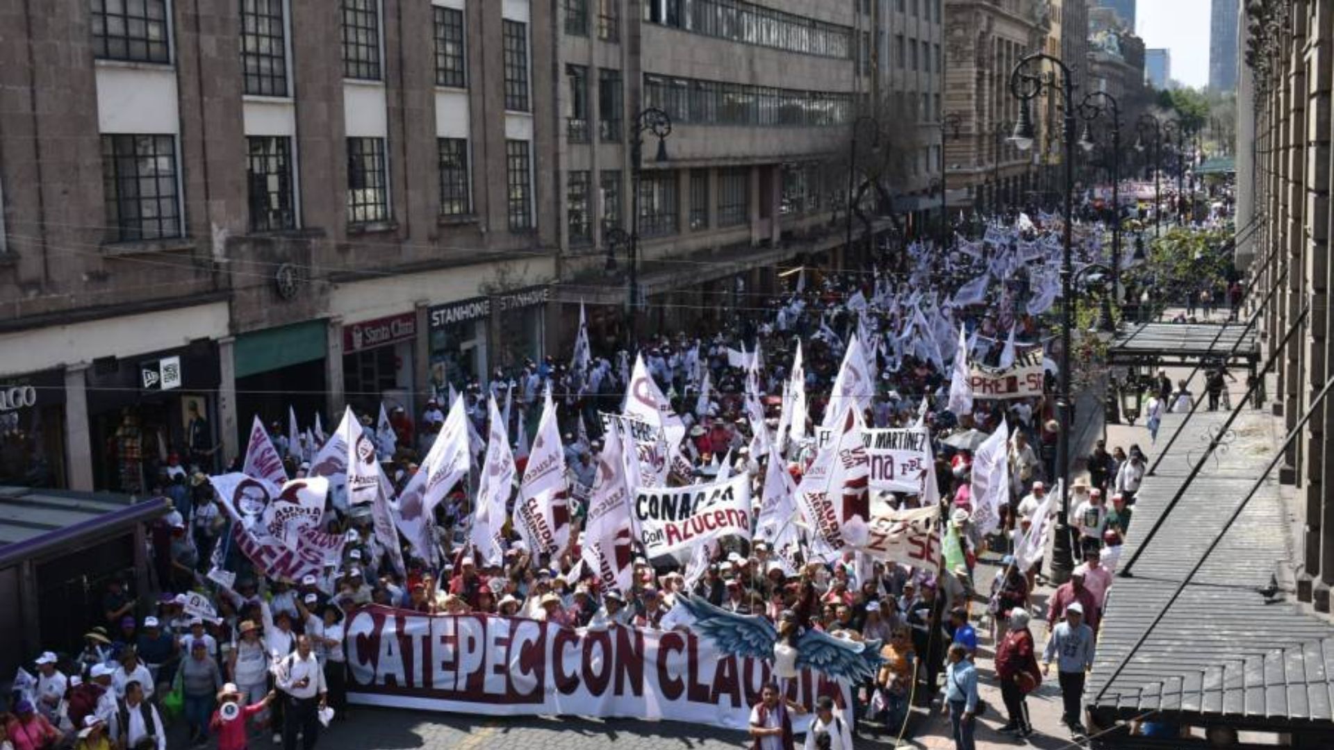 Arranca Claudia Sheinbaum con su campaña y llena el zócalo