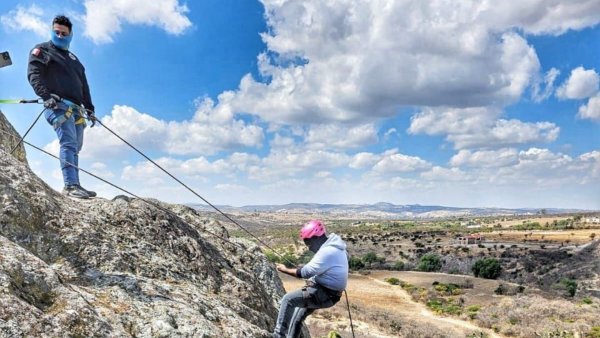 Expertos en rapel recomiendan métodos para practicar el deporte de forma segura en León