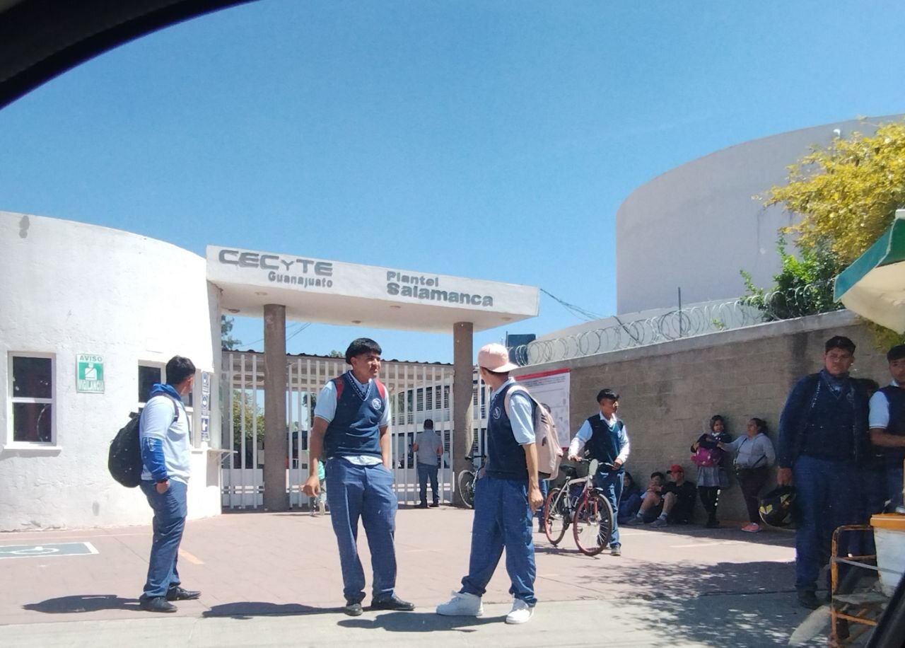 Urgen seguridad en el CECyTE en Salamanca por “personas sospechosas” que rodean la escuela 