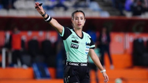 Katia Itzel García, primera árbitra en la Liga MX masculina en 20 años