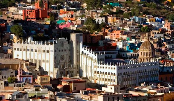 ¿Qué está pasando con la carrera de Ciencia Política en la Universidad de Guanajuato?