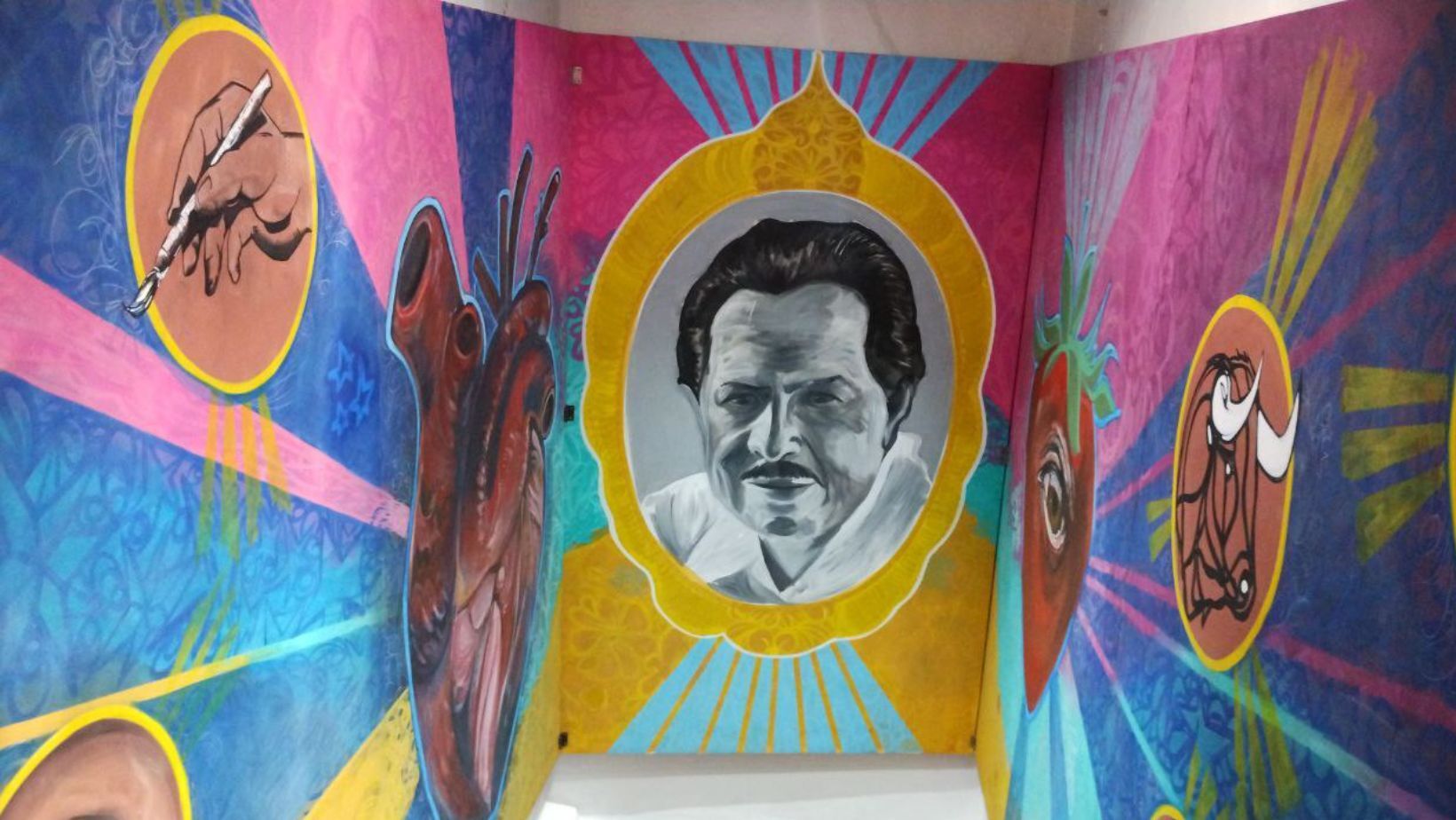 Develan mural en homenaje al artista irapuatense Salvador Almaraz