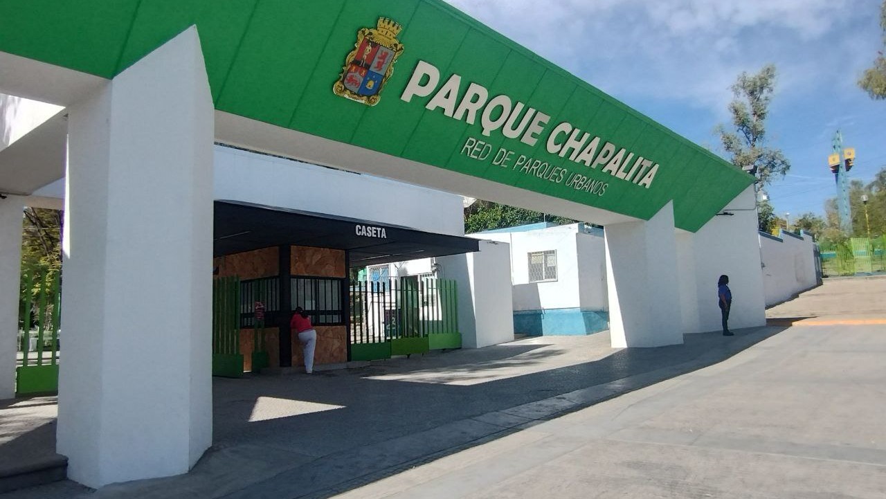 Parque Chapalita en León sobrevive al aire contaminado y con su lago casi seco