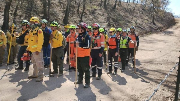 Logran contener incendio en Santa Rosa, Guanajuato; aún falta por liquidar el 40%