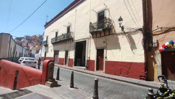 Evitan explosión en restaurante La Barbolana de Guanajuato capital 