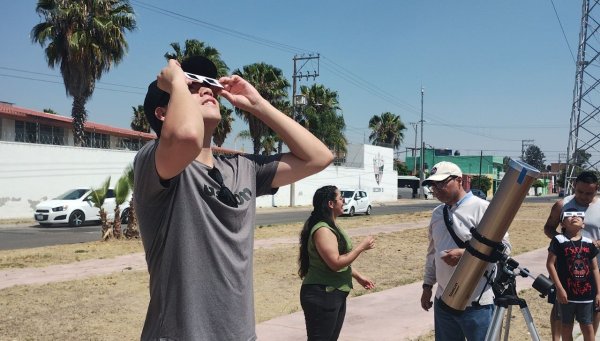 Así se vivió el eclipse solar 2024 en todo Guanajuato (Fotos y videos)