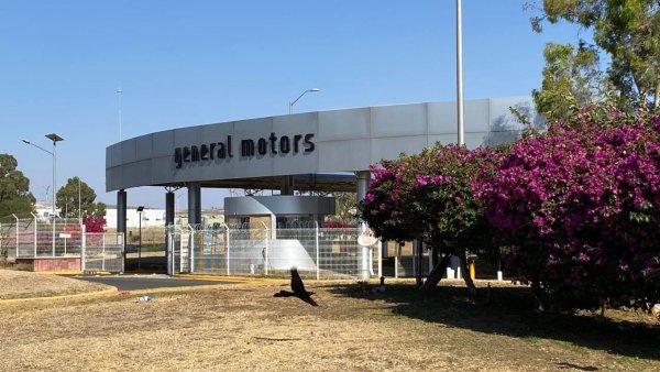 Trabajadores de General Motors aprueban nuevo contrato en Planta Silao