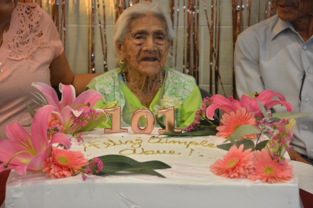 A sus 101 años, María del Socorro tiene más de 200 nietos y bisnietos en San Miguel de Allende 