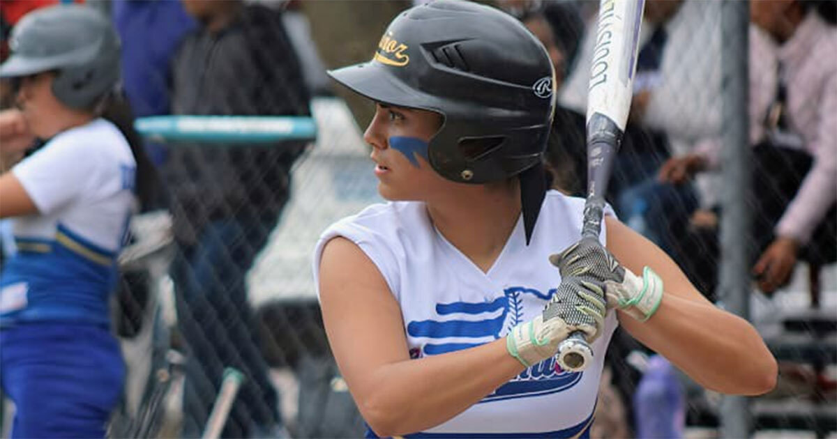 Con esfuerzo y dedicación, Kathia Durán busca ser una promesa del béisbol femenil mexicano 