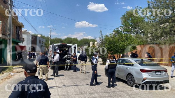 Riña afuera de secundaria en León causa pánico; atropellan a dos adolescentes