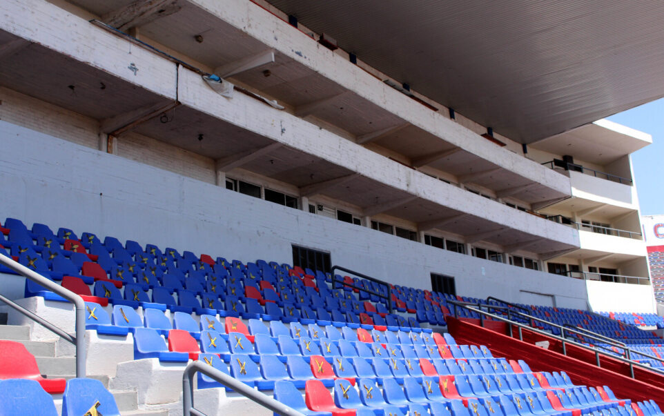 ¿Qué pasó con la suspensión de obras del estadio Sergio León? Así avanzan los acuerdos 