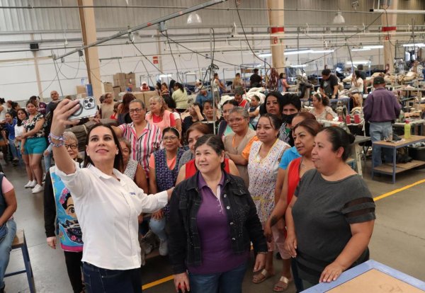 Da a conocer Lorena Alfaro propuesta a trabajadores irapuatenses