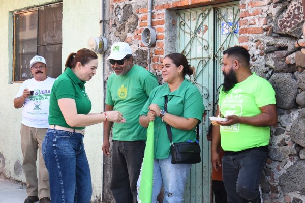 Ma. de los Ángeles López Bedolla recorre La Aldea como candidata del PVEM para Yuriria