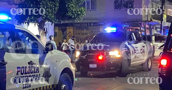 Balean a joven en el barrio de San Miguel de León