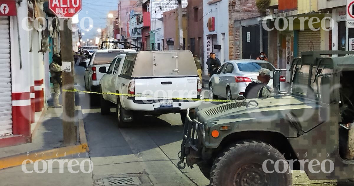 Asesinan a motociclista en pleno centro de Cortazar 