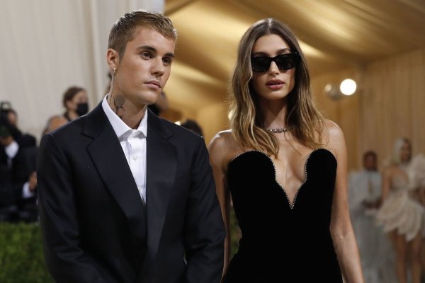 ¿Quién es Hailey Bieber la esposa de Justin Bieber con quien tendrá a su primer hijo? 