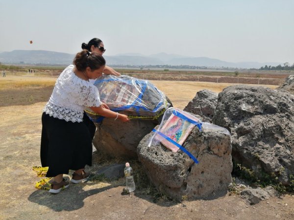 En presa seca del Palote arzobispo de León realiza misa para pedir por un buen temporal