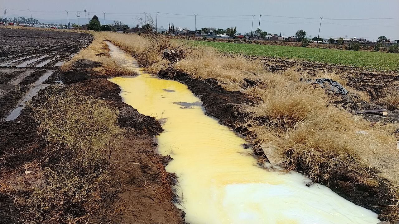 ¿Qué solución dan campesinos ante pozo contaminado en Salamanca? Esta es la propuesta