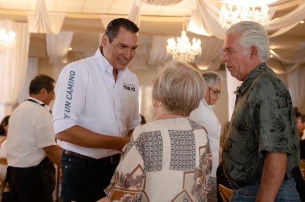 Mauricio Trejo busca mejorar educación en San Miguel de la mano de los maestros 