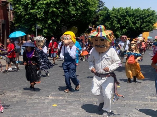 Celebran Locos a San Pascual Bailón y piden por un buen temporal en San Miguel | Video