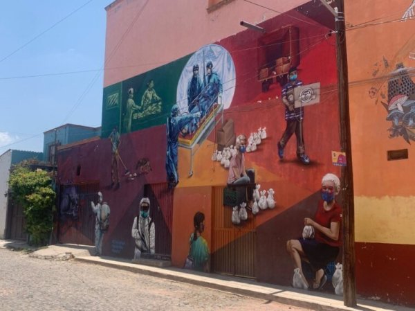 Llenan de arte y color las calles de la colonia Guadalupe en San Miguel de Allende 