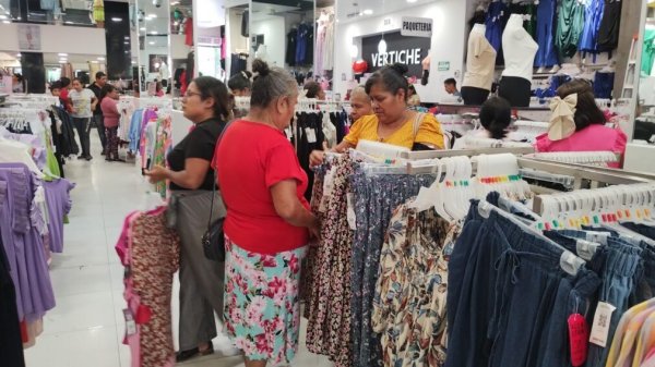 ¿Cómo el calor y las elecciones mejoraron las ventas de los comerciantes en Irapuato? 