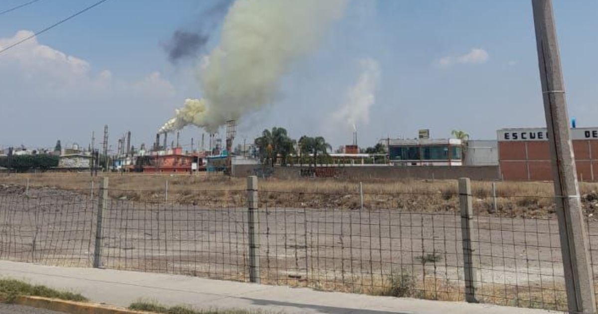 Accidente en Refinería de PEMEX en Salamanca deja dos muertos, tres intoxicados y paro general