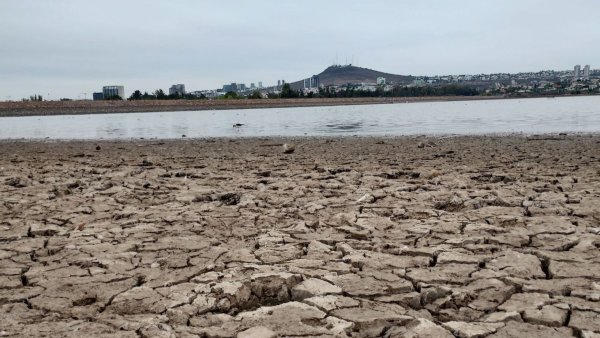 Tercera onda de calor agravó sequía extrema en Guanajuato 