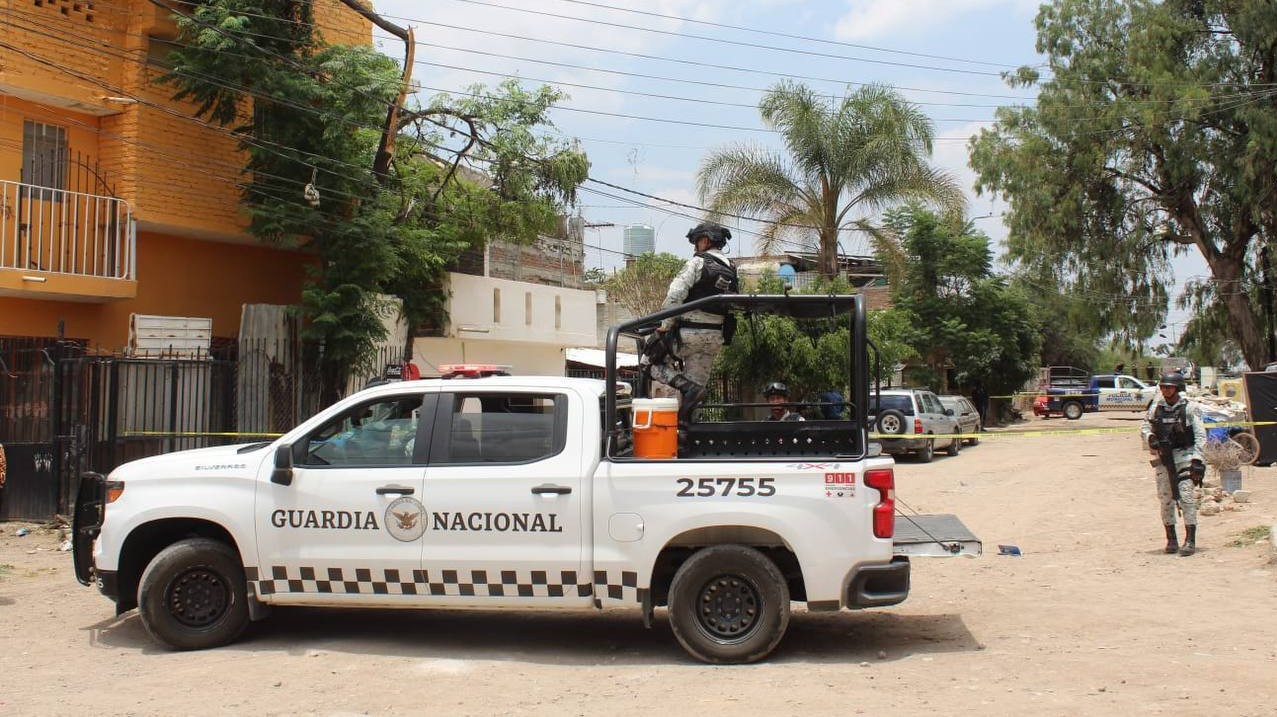 Dos hombres son atacados en León, uno falleció