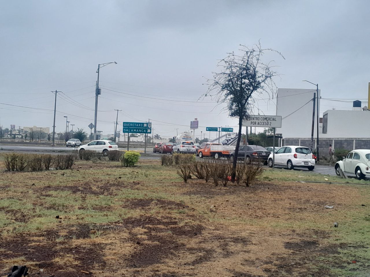 Buscan habitantes de seis colonias de Salamanca ampliación de puente vehicular