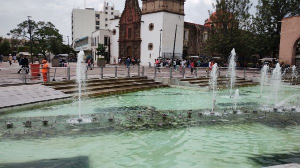 ¿Lluvias contaminan las fuentes danzarinas de Irapuato? Esto dicen las autoridades 