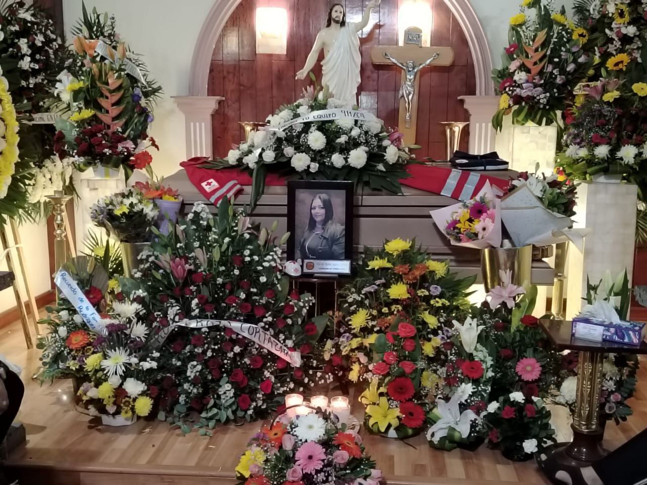 Dan último adiós a Flor, encargada del C4 de Cortazar asesinada
