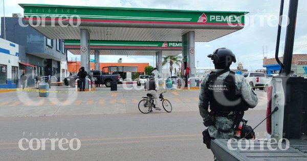 Asesinan a tres mecánicos en taller de la avenida el Sauz de Celaya 